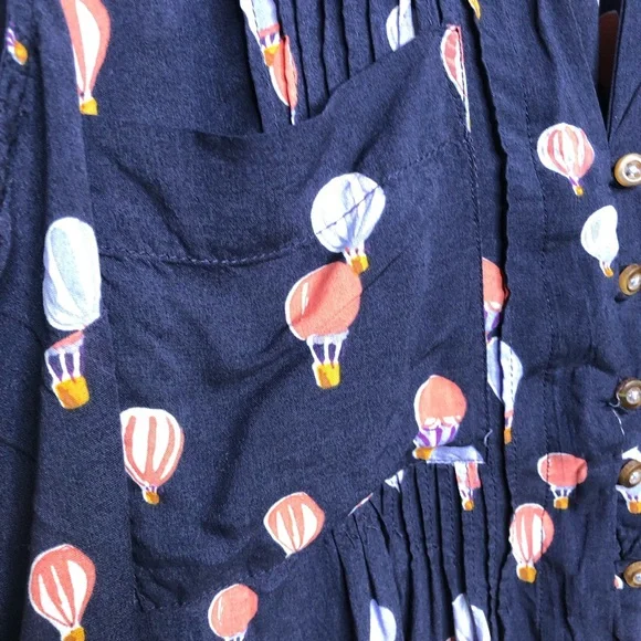 Anthropologie Maeve navy blue pink hot air balloon sleeveless top size Large - Picture 7 of 16